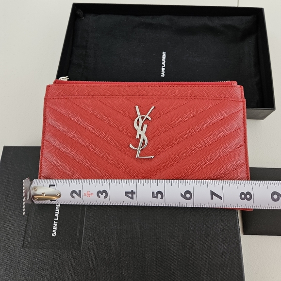 YSL POUCH - Picture 4 of 14